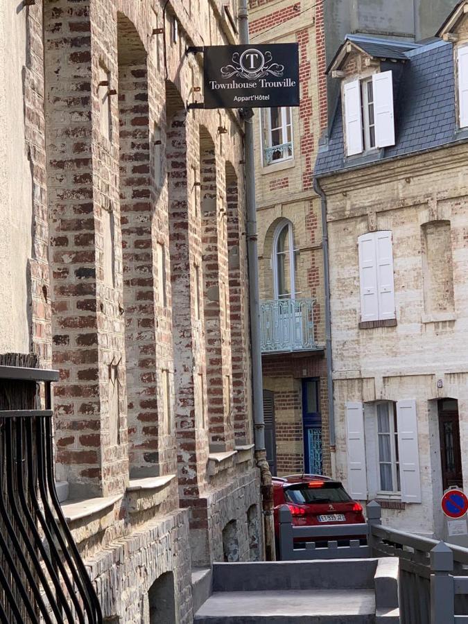 Townhouse Trouville - Appart'Hotel & Studios Trouville-sur-Mer Exterior foto
